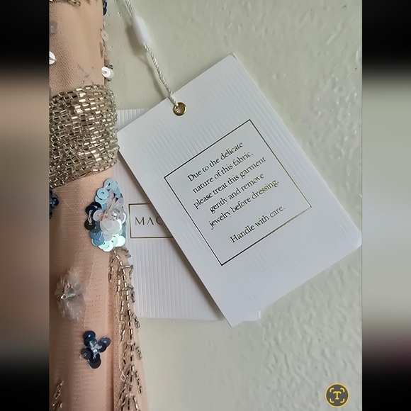 NEW! Mac Duggal, Floral Sequin Maxi Dress in Pink Nude/Multi Sequins, Size 2 - Picture 7 of 11